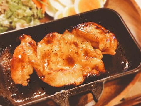 鶏胸の甘酢照り焼きステーキ【210kcal脂7g】